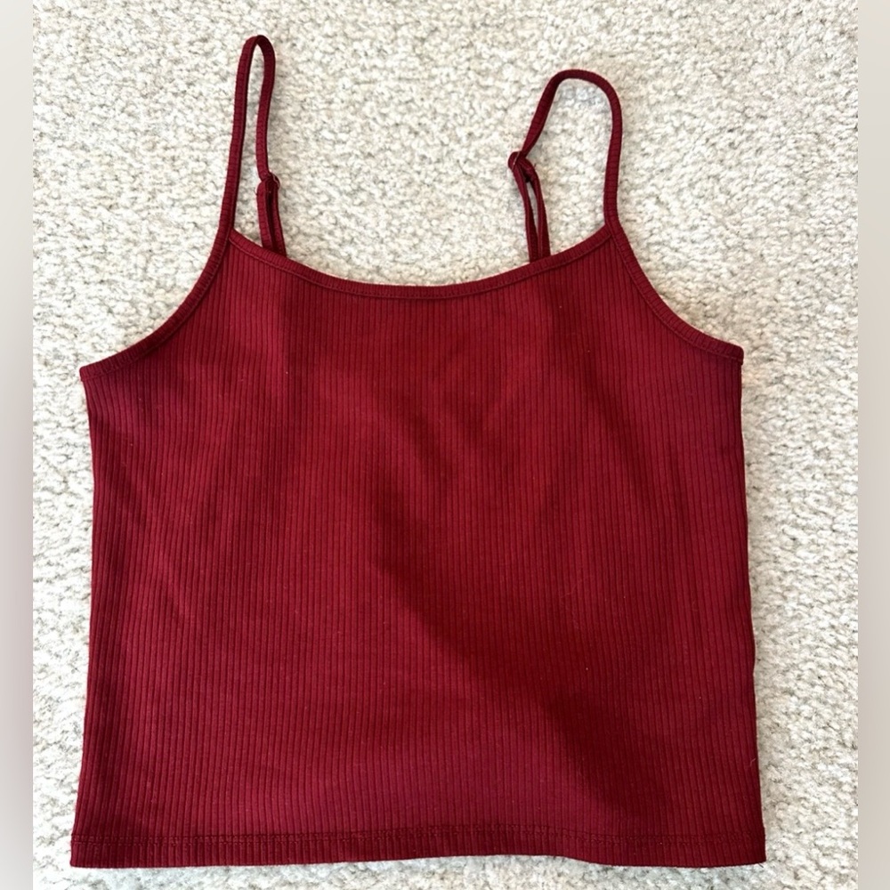 American Eagle Outfitters Red Ribbed Cropped Camisole